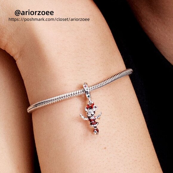 Pandora Minnie Mouse Ice Skating Dangle Charm - Picture 2 of 2